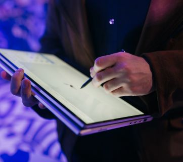 Lenovo