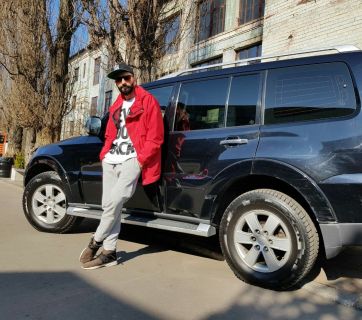 певцу Kishe изувечили автомобиль