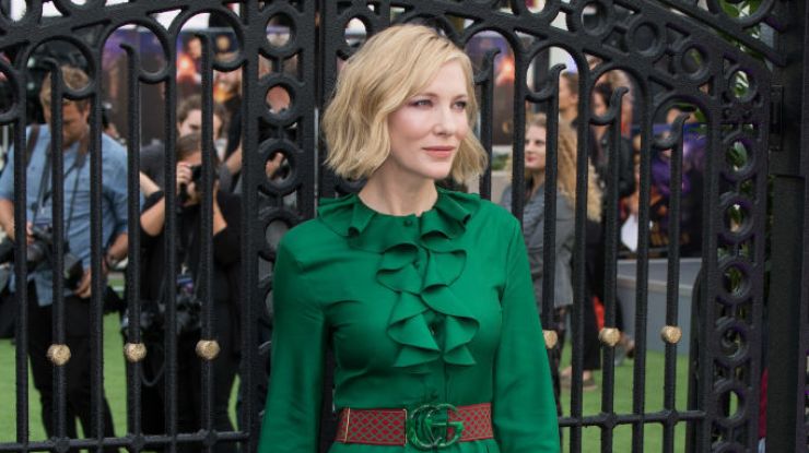 Кейт Бланшетт в изумрудном платье Gucci