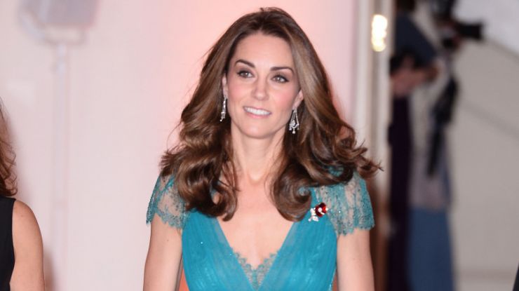 Кейт Миддлтон в бирюзовом платье от Jenny Packam