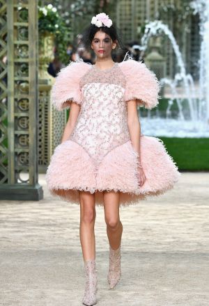 Как вам фигура Кайи Гербер?