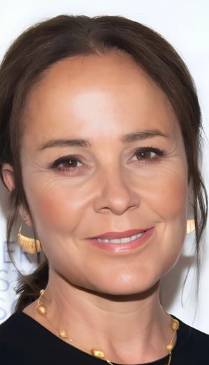 Ребекка Рігг