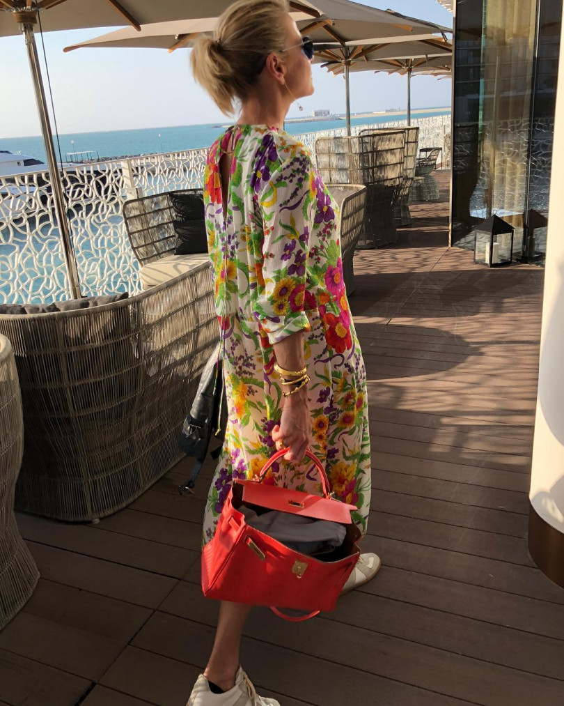 44-летняя Юлия Высоцкая восхитила стройной фигурой в бикини