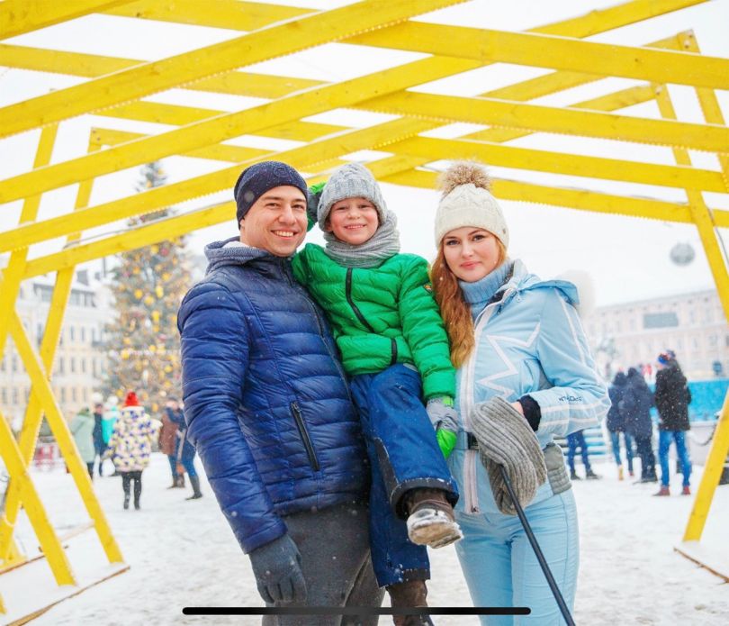 Анна Олексенко с мужем и сыном