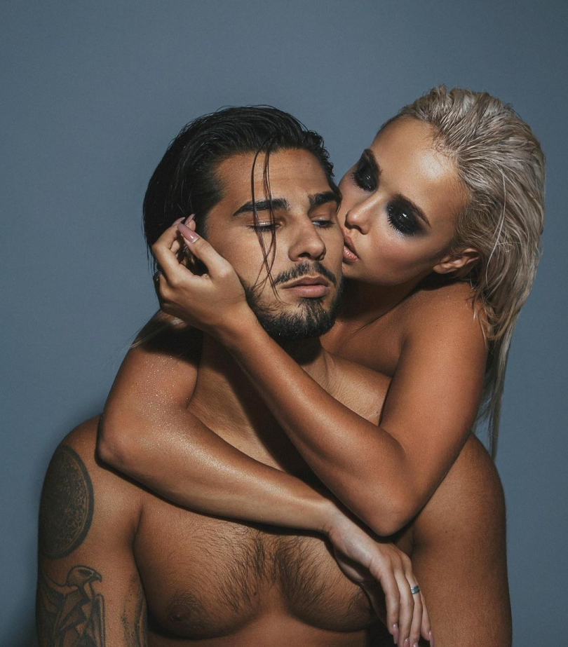 Nikita Lomakin і його нова дівчина