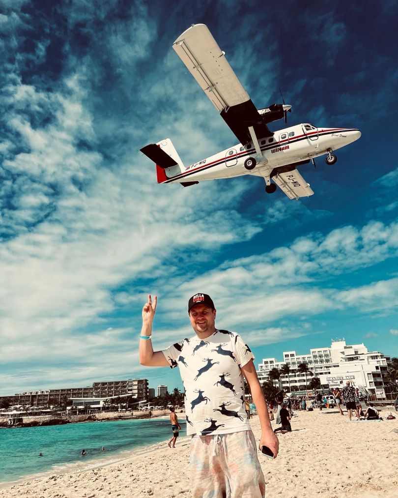 Виктор Бронюк отдыхает на Карибах