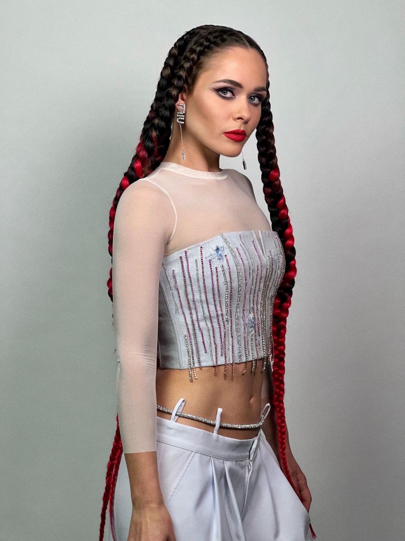 Юлія Саніна