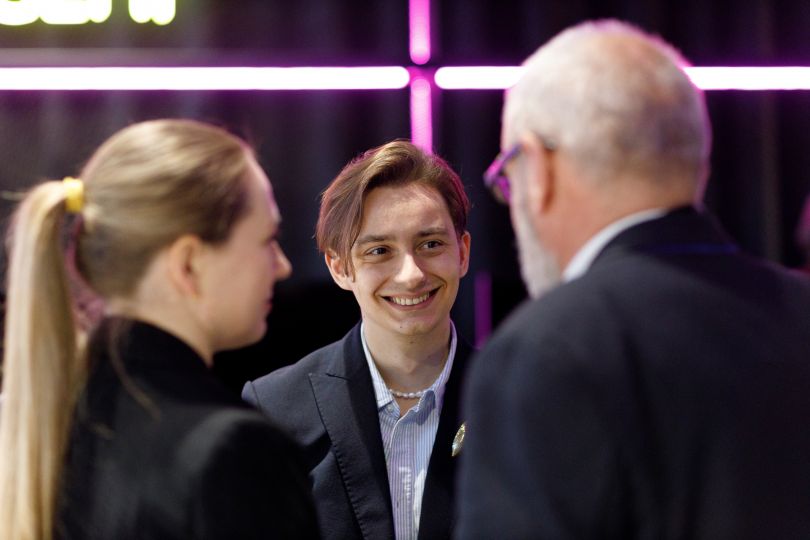 Роман Тимофєєв