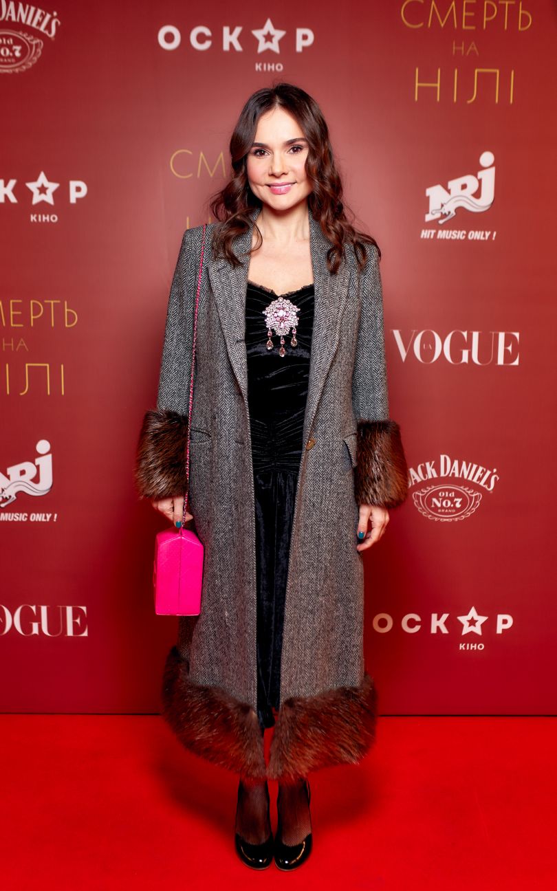 Олена Лавренюк