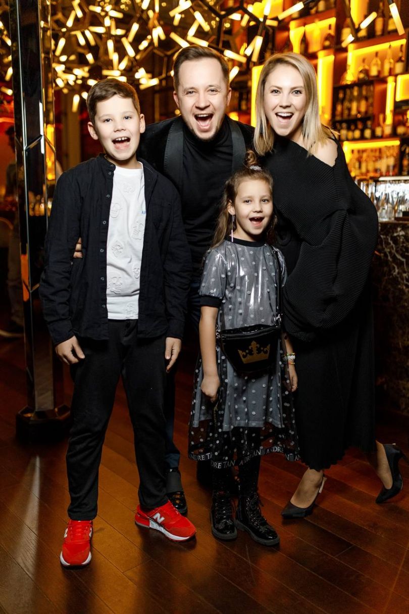 Артем Гагарін і його дружина Ірина Михайличенко