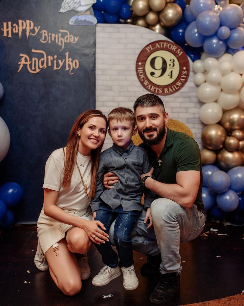 Наталка Денисенко та Андрій Федінчик з сином