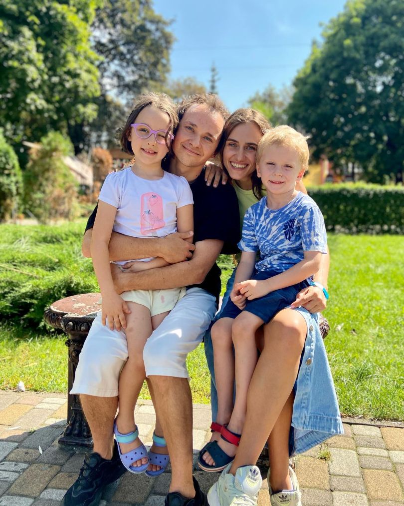 Костя Войтенко і його нова дівчина