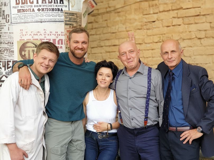 актор Михайло Досенко з колегами по серіалу &quot;Розтин покаже&quot;