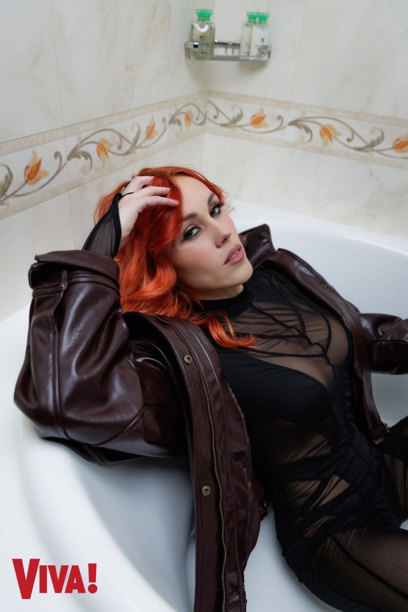 Олена Тополя у фотосесії для журналу Viva!