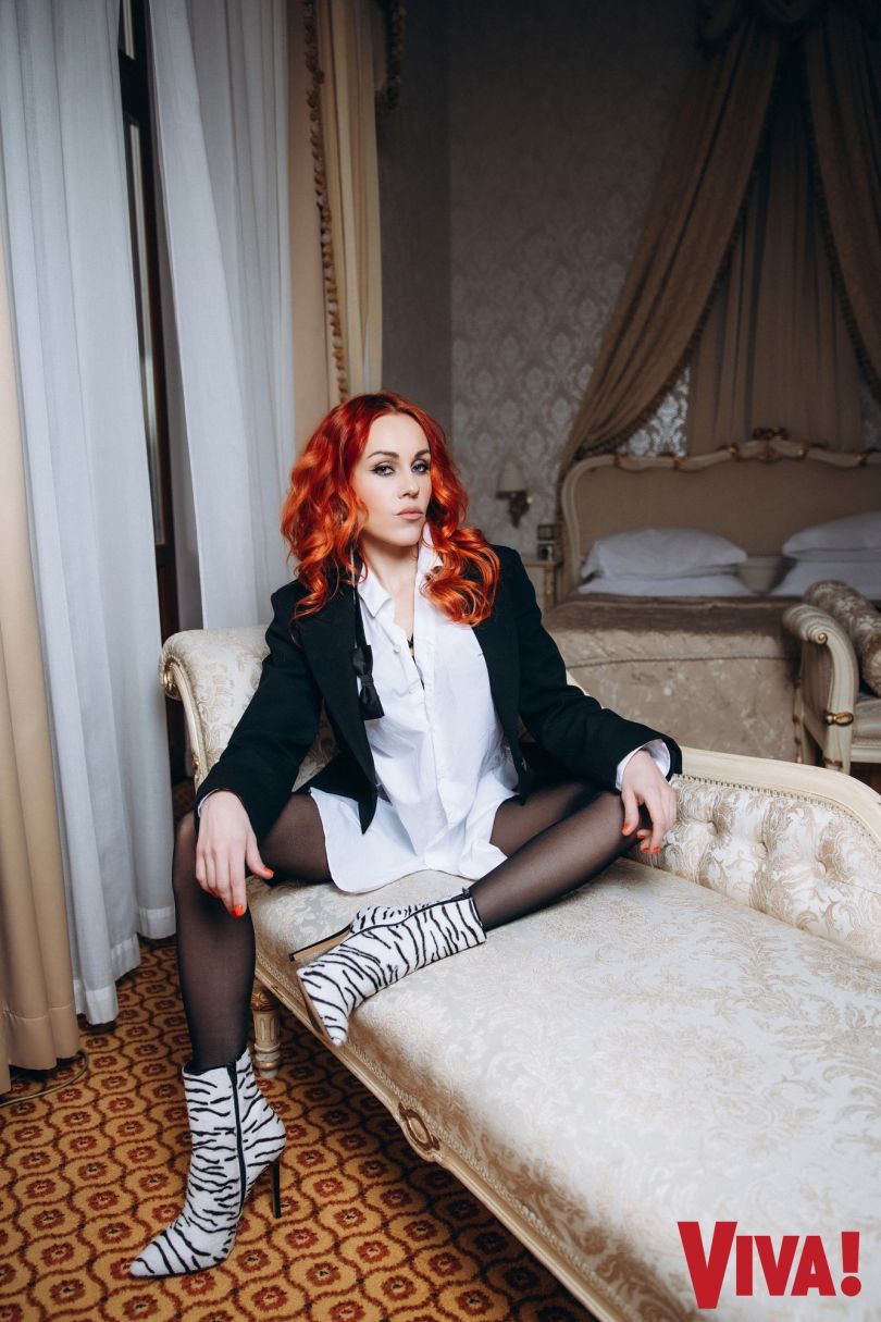 Олена Тополя у фотосесії для журналу Viva!