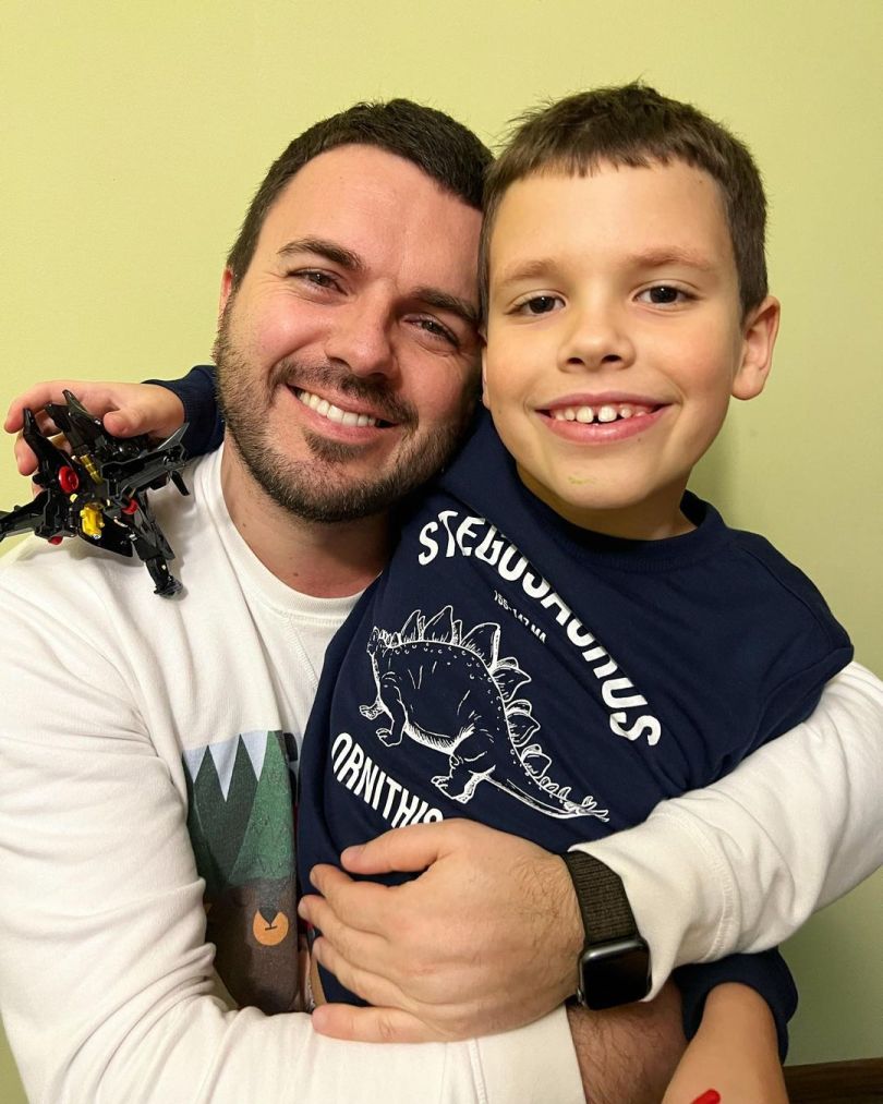 Решетник з сином