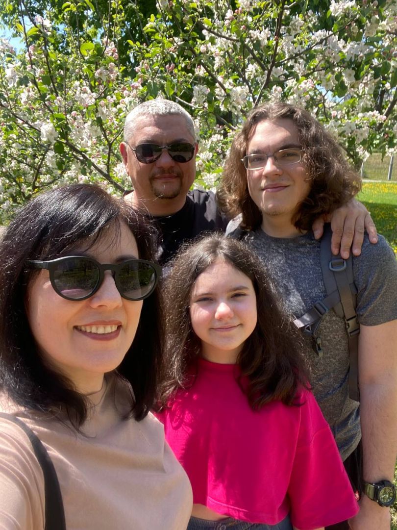 Ведуча &laquo;Вікна-новини&raquo; Тетяна Висоцька поділилася світлиною з чоловіком, якого не бачила з 24 лютого