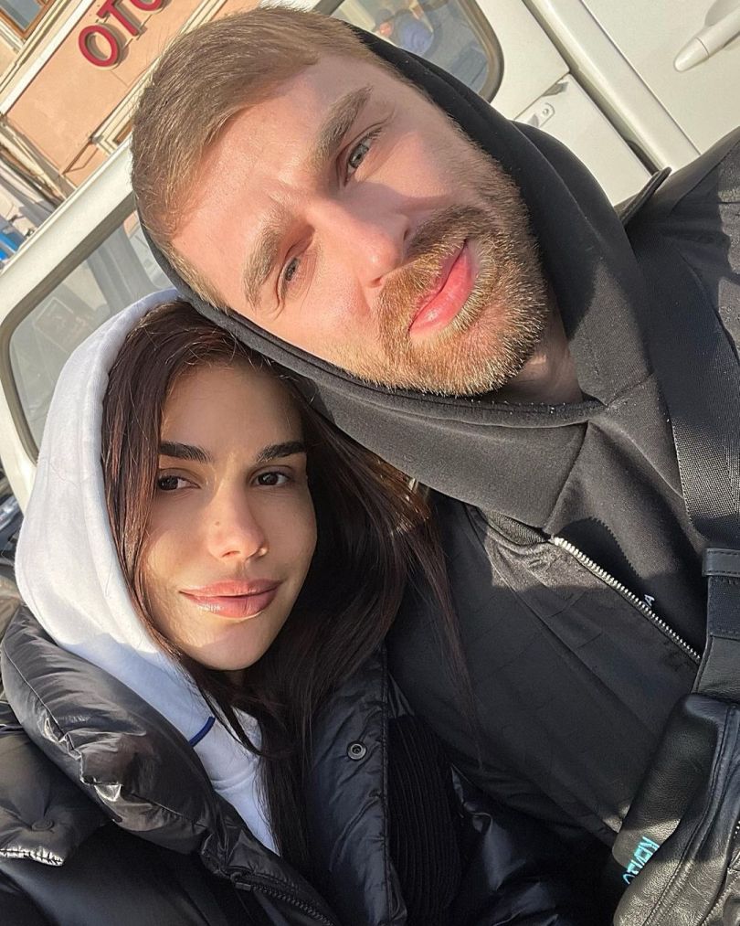 Андрій Рибак і його дівчина