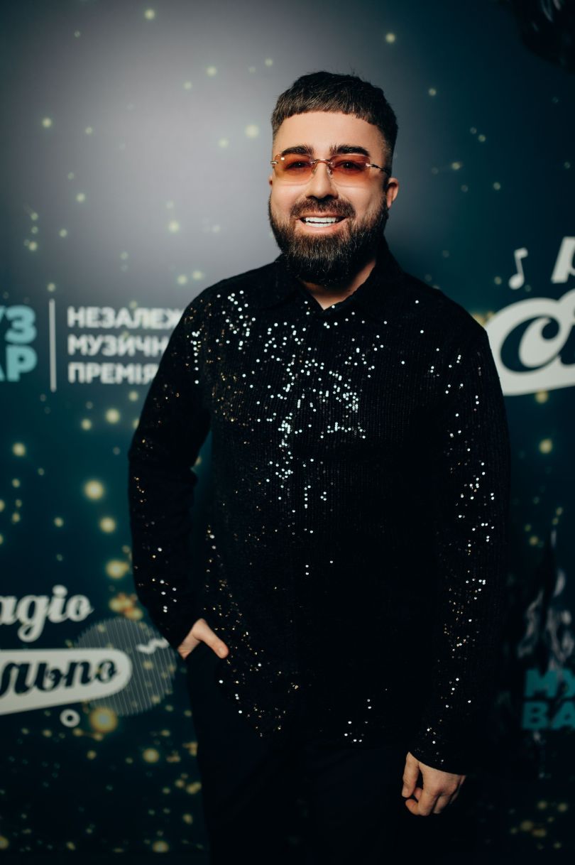 Переможці і зірковий хідник премії MUZVAR AWARDS: як це було - Фото №25