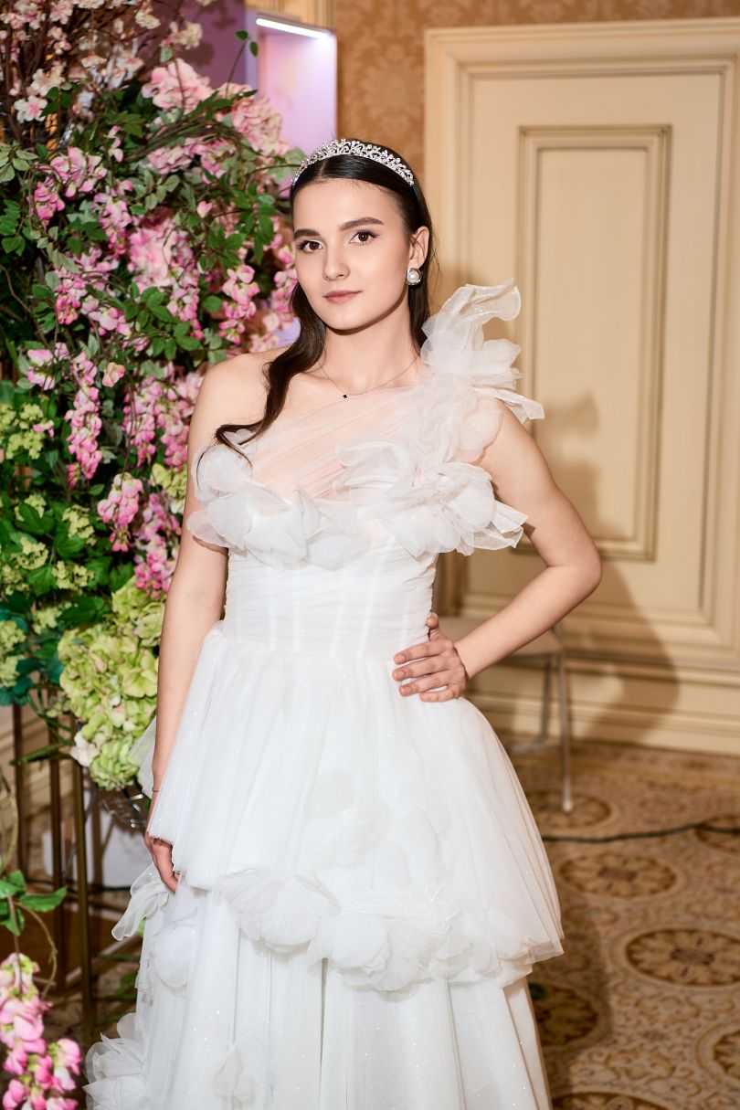 Анна Моляр (молодша сестра) Родина ДБСТ 10 дітей