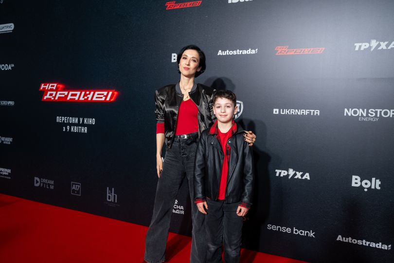 Анна Завальська з сином