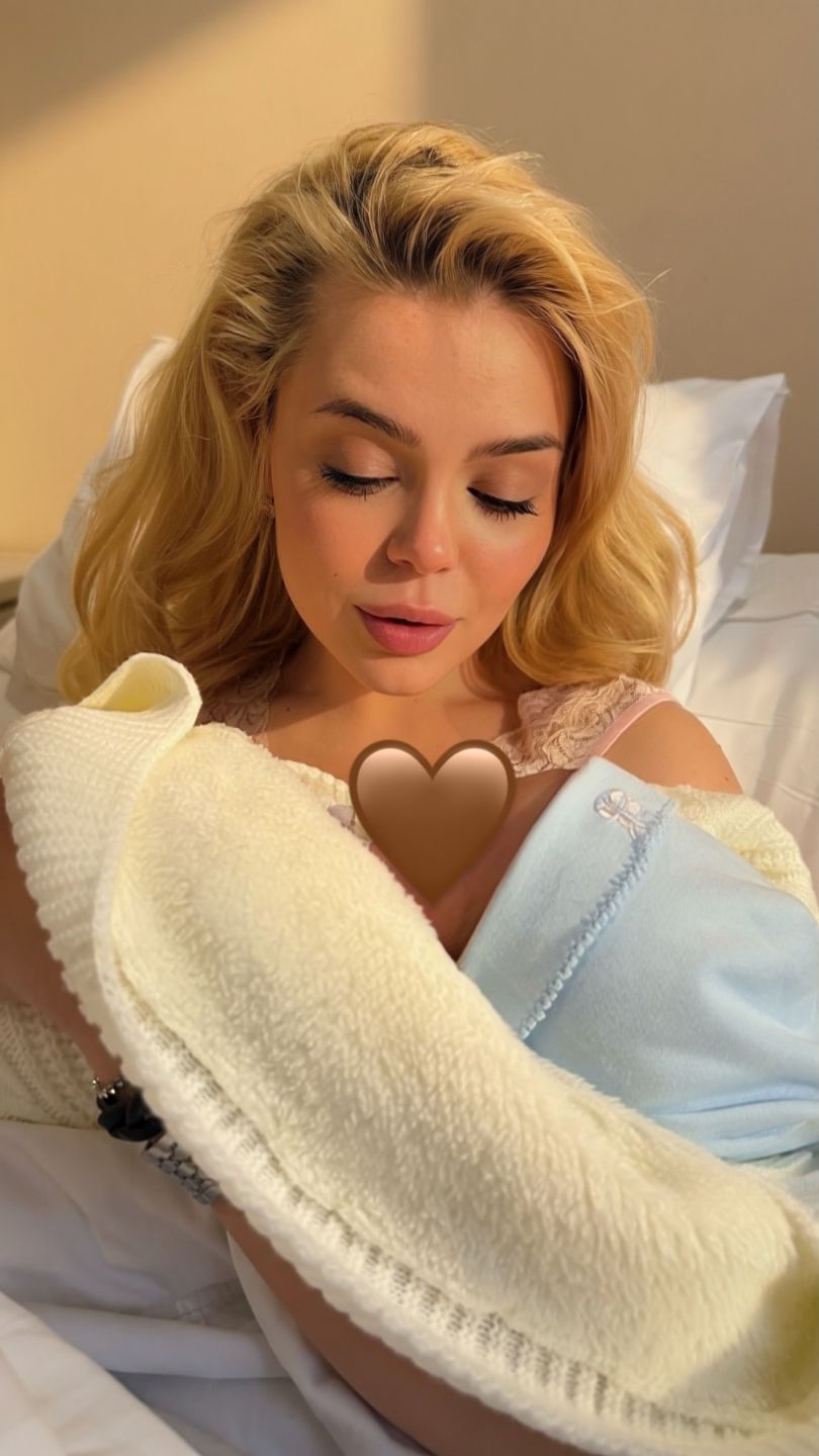 Аліна Гросу