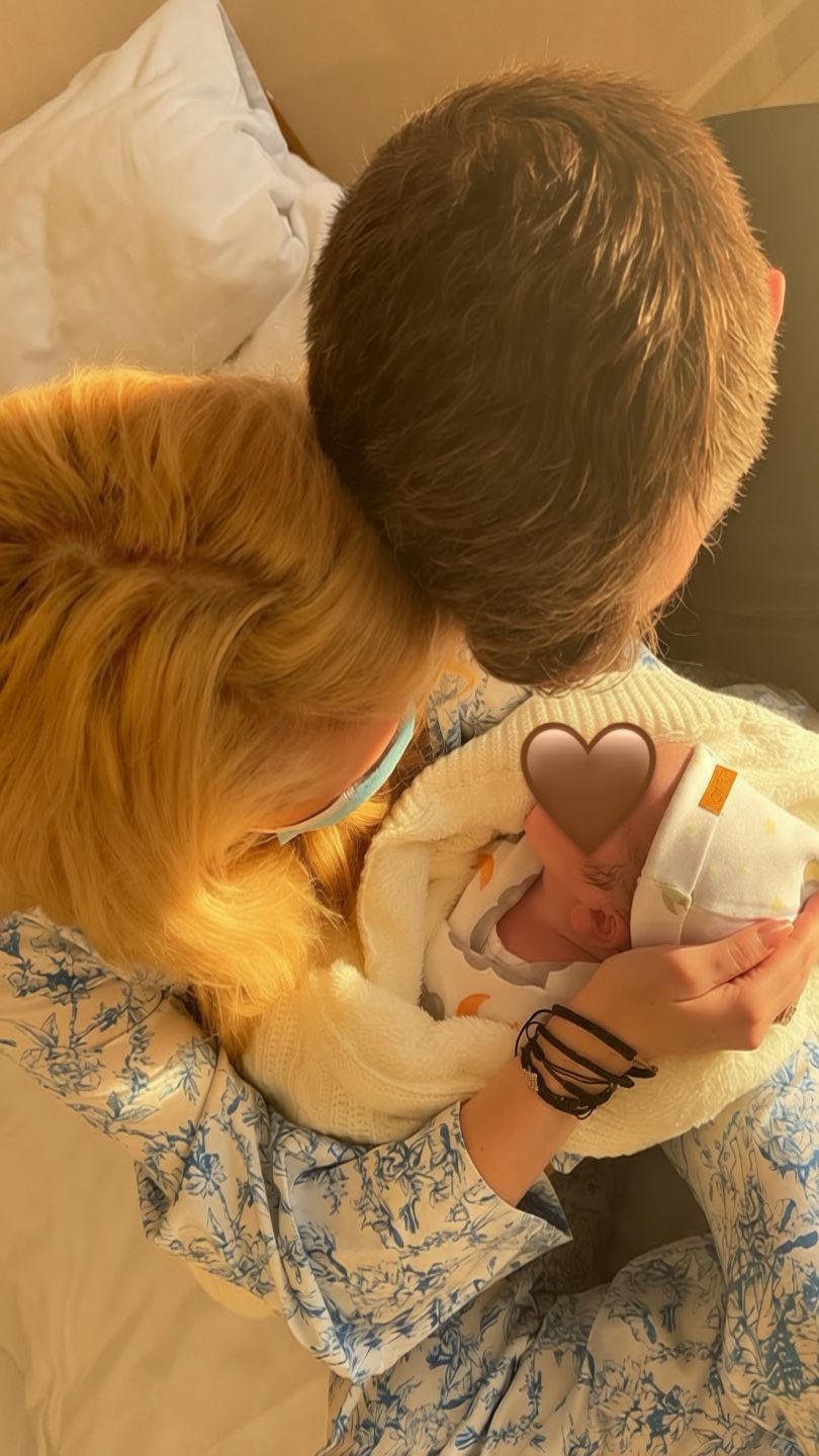 Аліна Гросу з чоловіком і сином