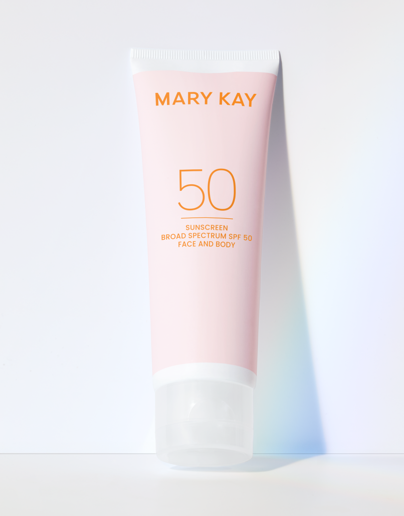 Сонцезахисний лосьйон SPF 50+ від Mary Kay