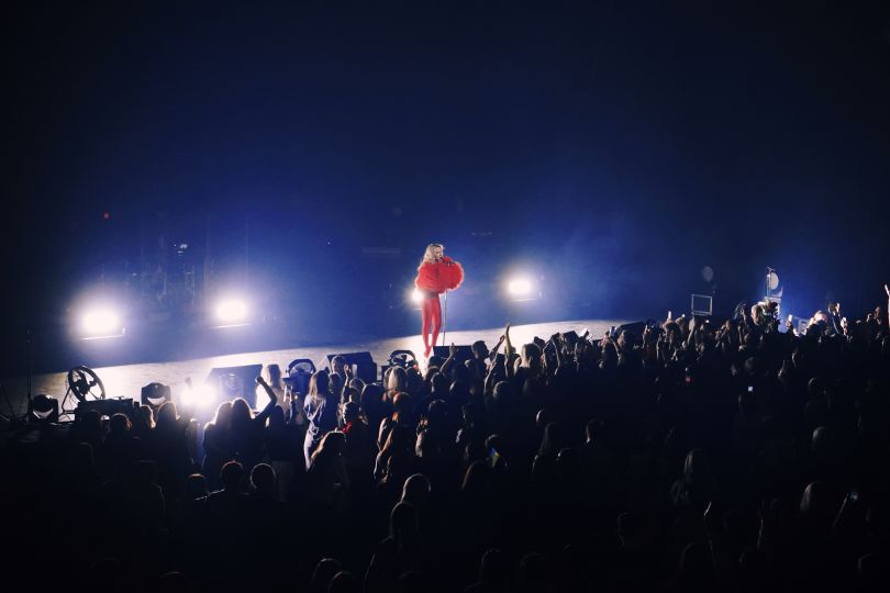 Світлана Лобода розпочала благодійний світовий тур