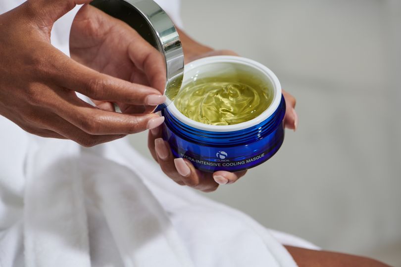 Маска для обличчя IS Clinical Hydra-Intensive Cooling Masque
