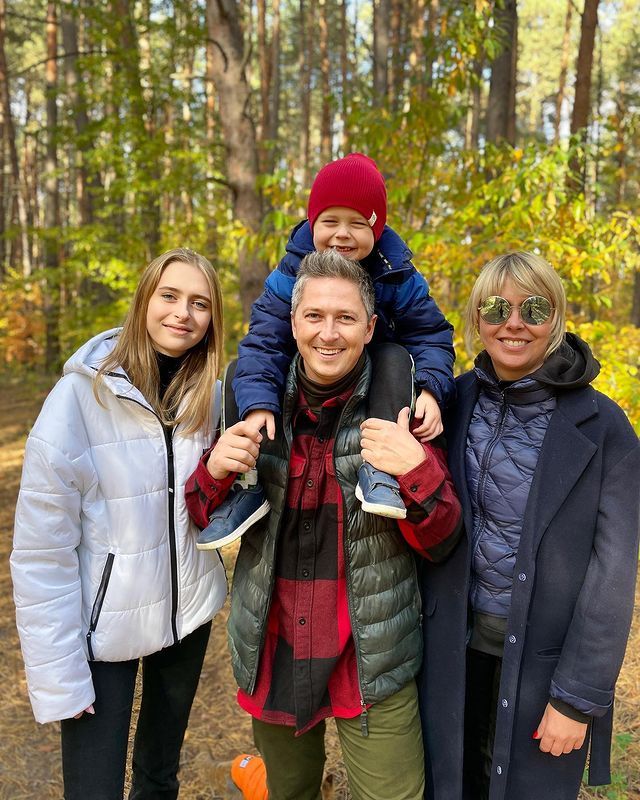 Олександр Педан з дружиною і дітьми