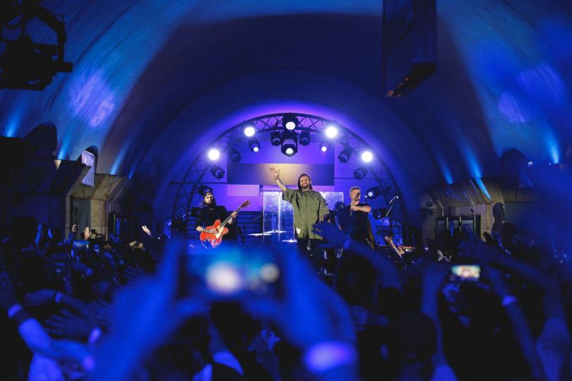 Без обмежень сіграли концерт в метро на Майдані Незалежності