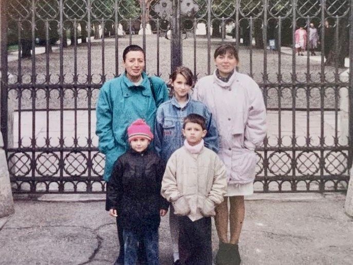 TAYANNA та її родина