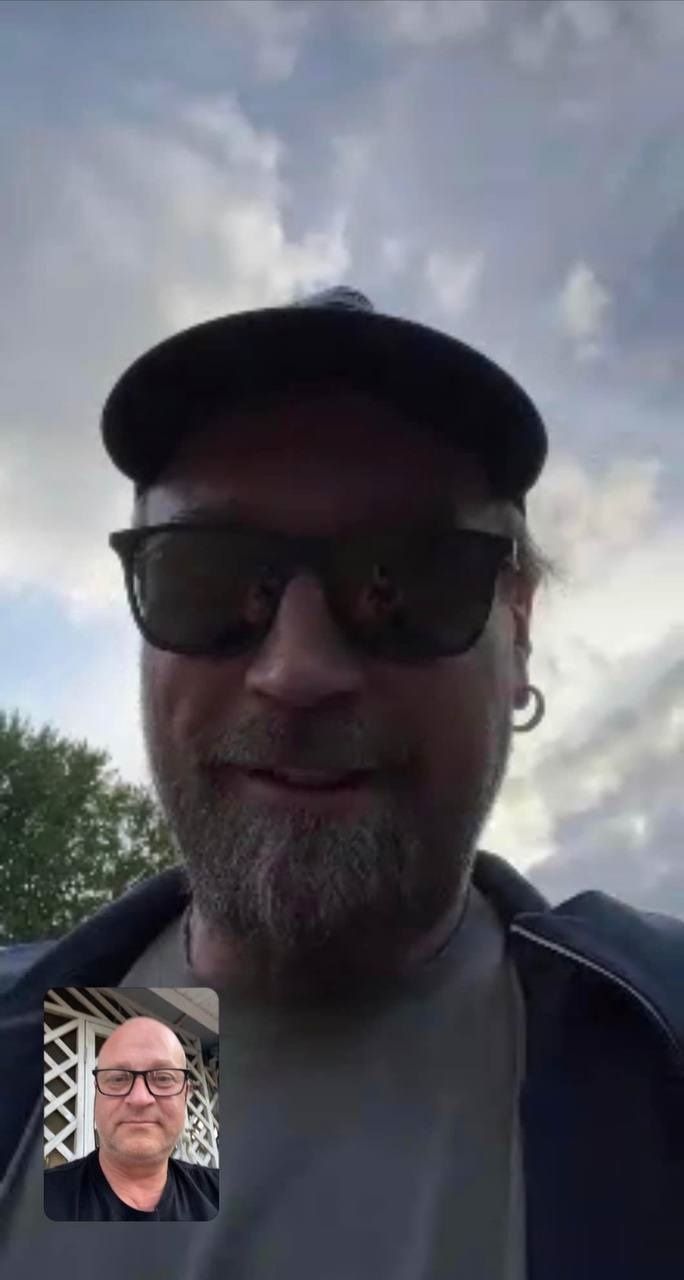 Олег Винник на новому фото під час війни у 2022 році