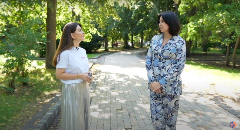 Наталія Мосейчук, Раміна Есхакзай