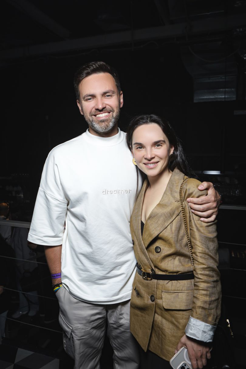 Тімур Мірошниченко з дружиною Інною