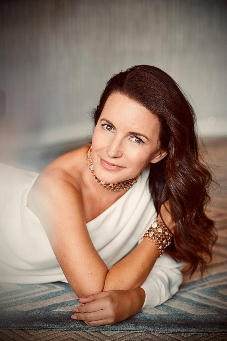 Крістін Девіс