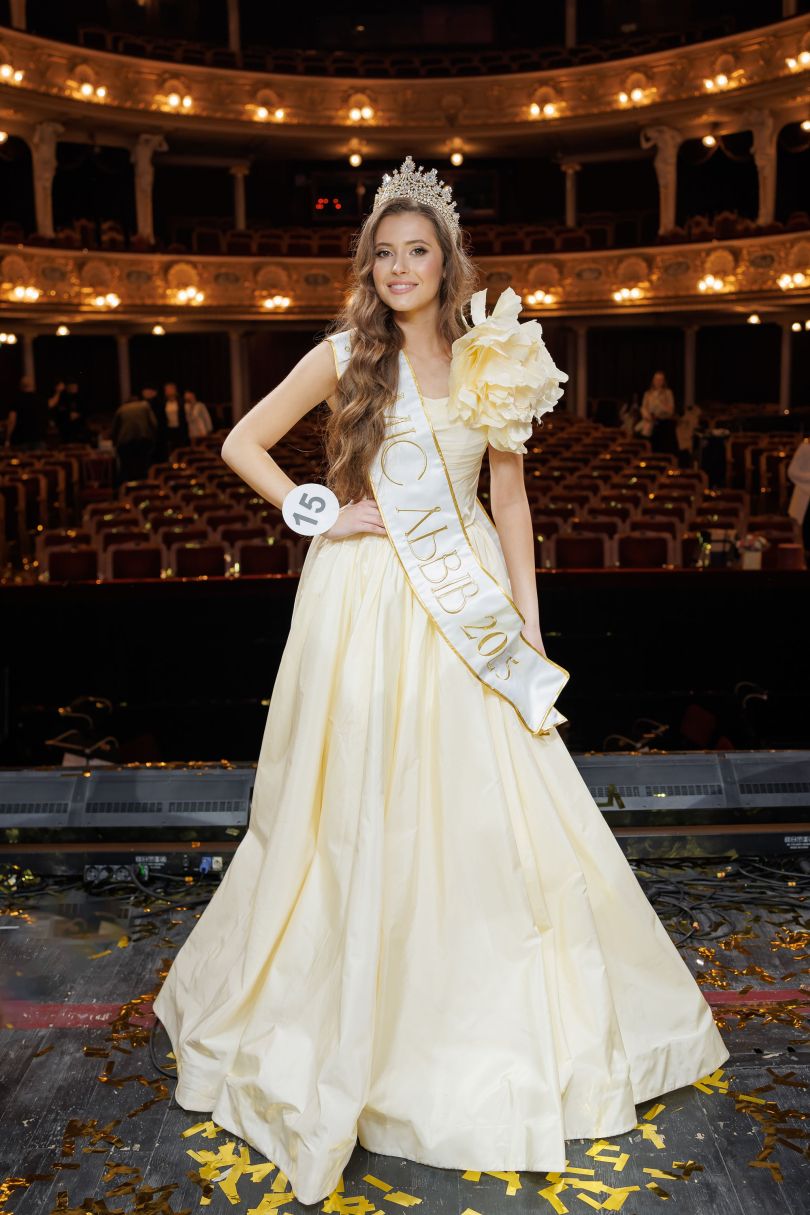 Переможницею конкурсу &laquo;Міс Львів 2025. Нова Ера&raquo; стала 18-річна Вікторія Довгополюк