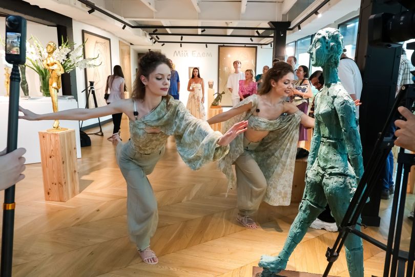 Олександр Сухоліт презентував книгу «Мій Едем» в Art Ukraine Gallery - Фото №17