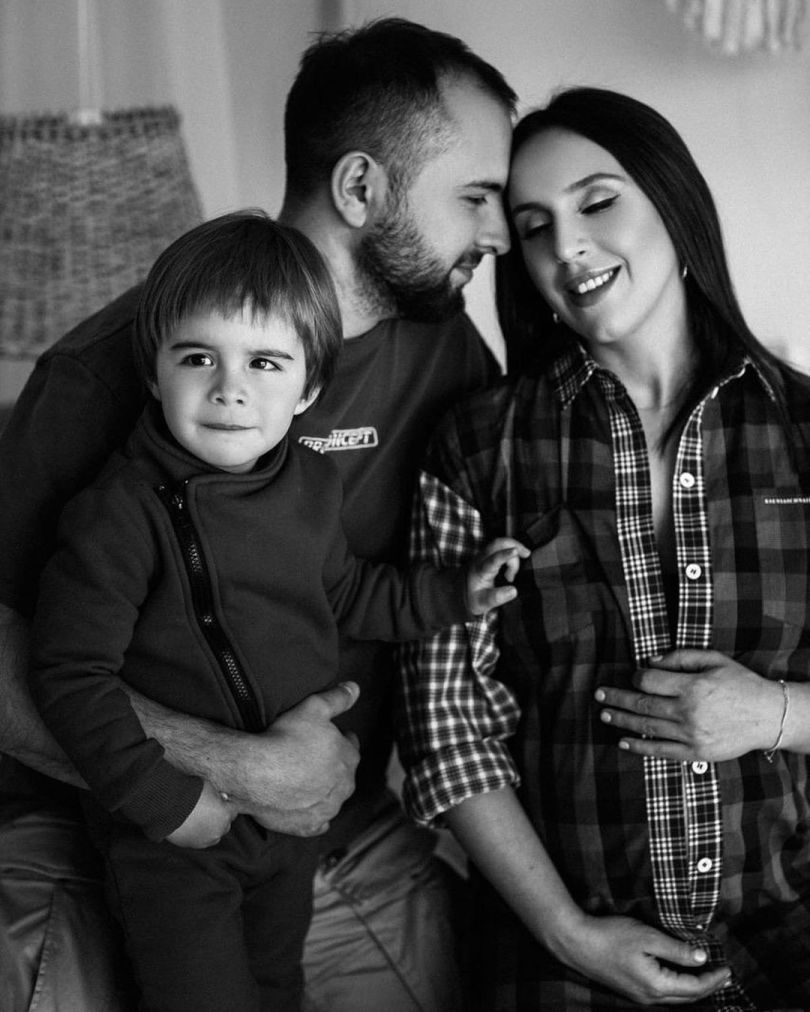 Джамала з чоловіком і сином