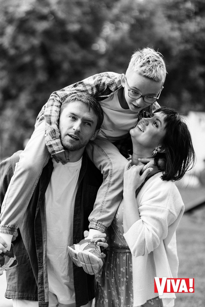 Оля Цибульська і її чоловік Сергій знялись у сімейній фотосесії для Viva!
