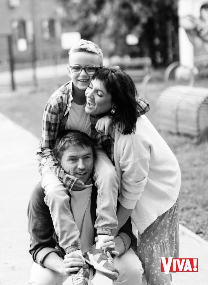 Оля Цибульська і її чоловік Сергій знялись у сімейній фотосесії для Viva!