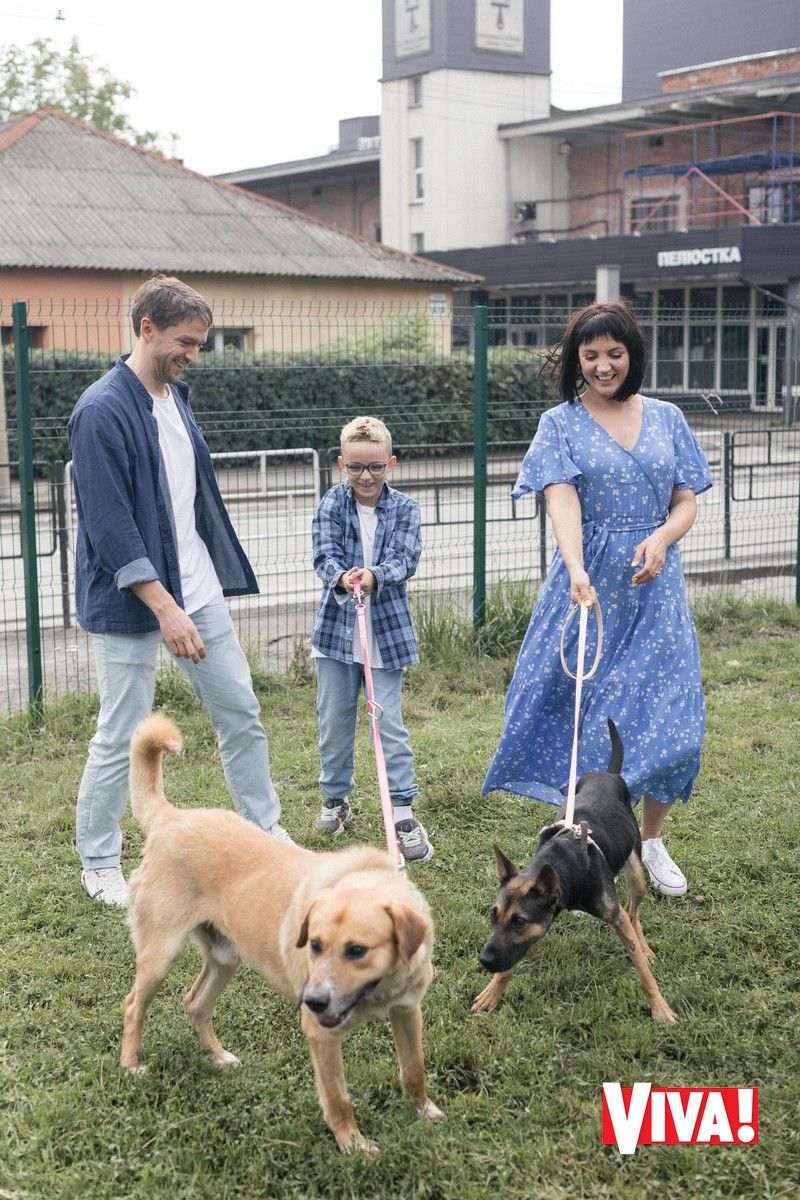 Оля Цибульська і її чоловік Сергій знялись у сімейній фотосесії для Viva!