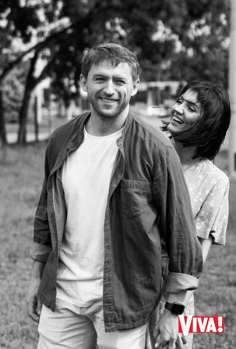 Оля Цибульська і її чоловік Сергій знялись у сімейній фотосесії для Viva!