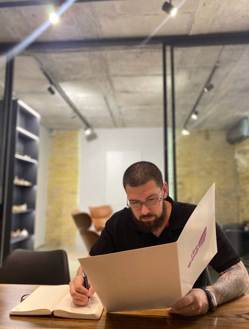 Михайло Золотар