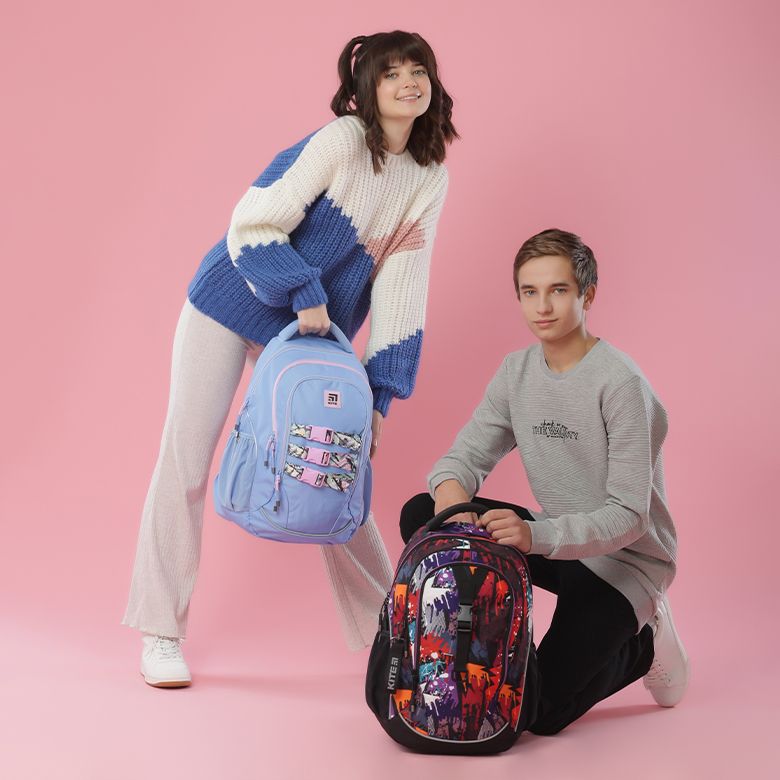 рюкзаки та аксесуари для підлітків
