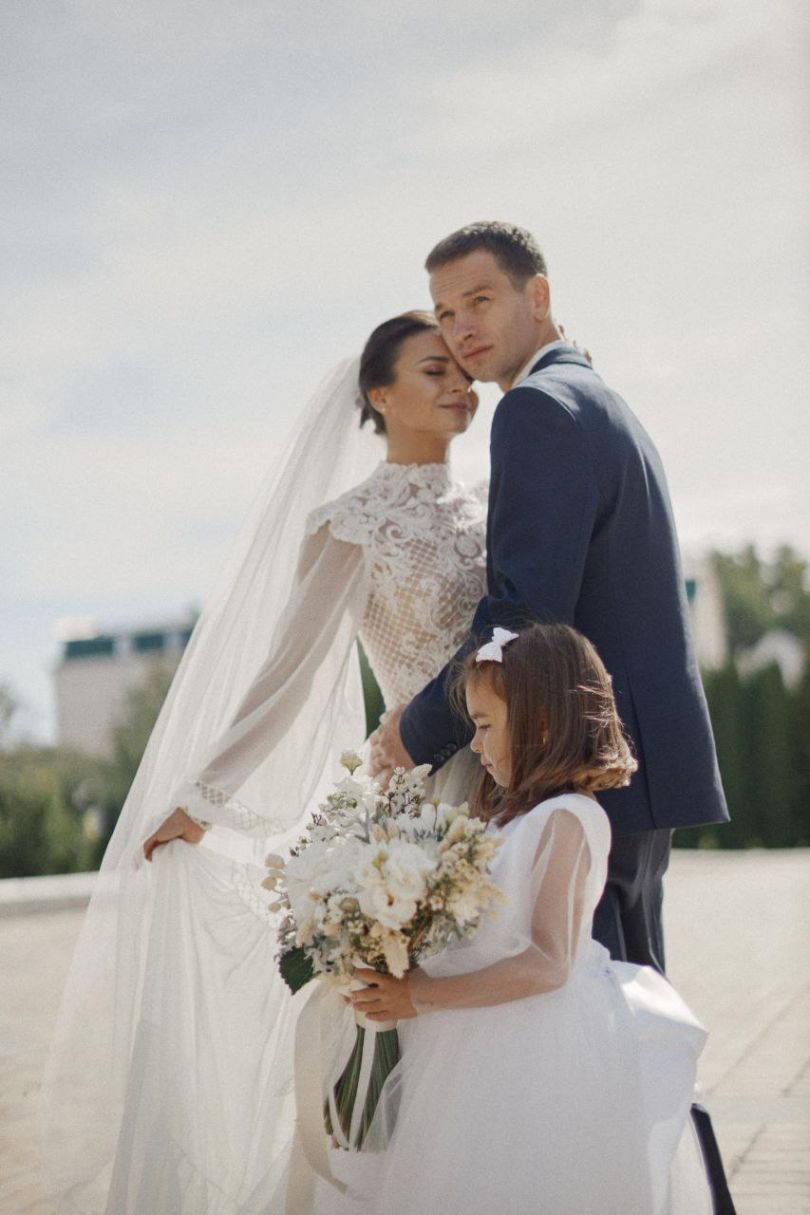 Ілона Гвоздьова обвінчалася з чоловіком