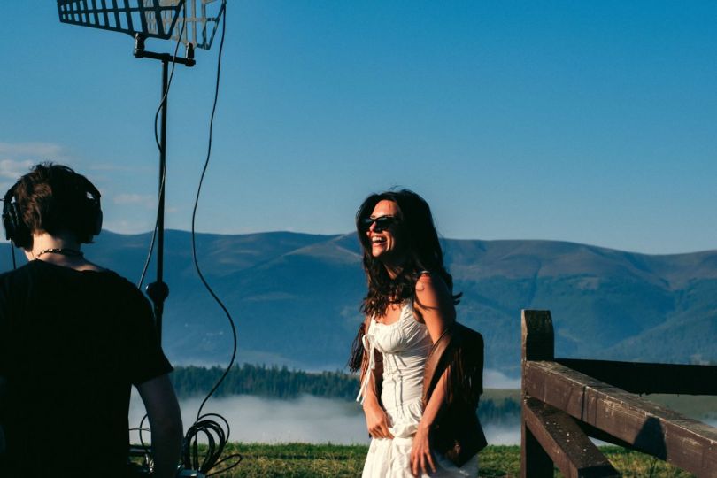 кадри з фільму &laquo;Відпустка наосліп&raquo;