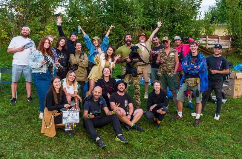 кадри з фільму &laquo;Відпустка наосліп&raquo;