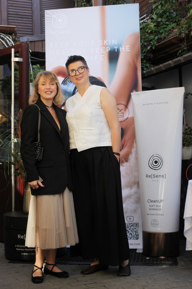 Юлія Гагаріна та гостя